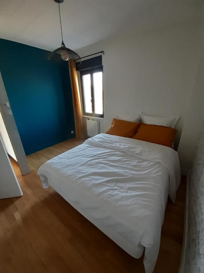 Maison Chaleureuse, Spacieuse Et Familiale Beauvoir (Manche)